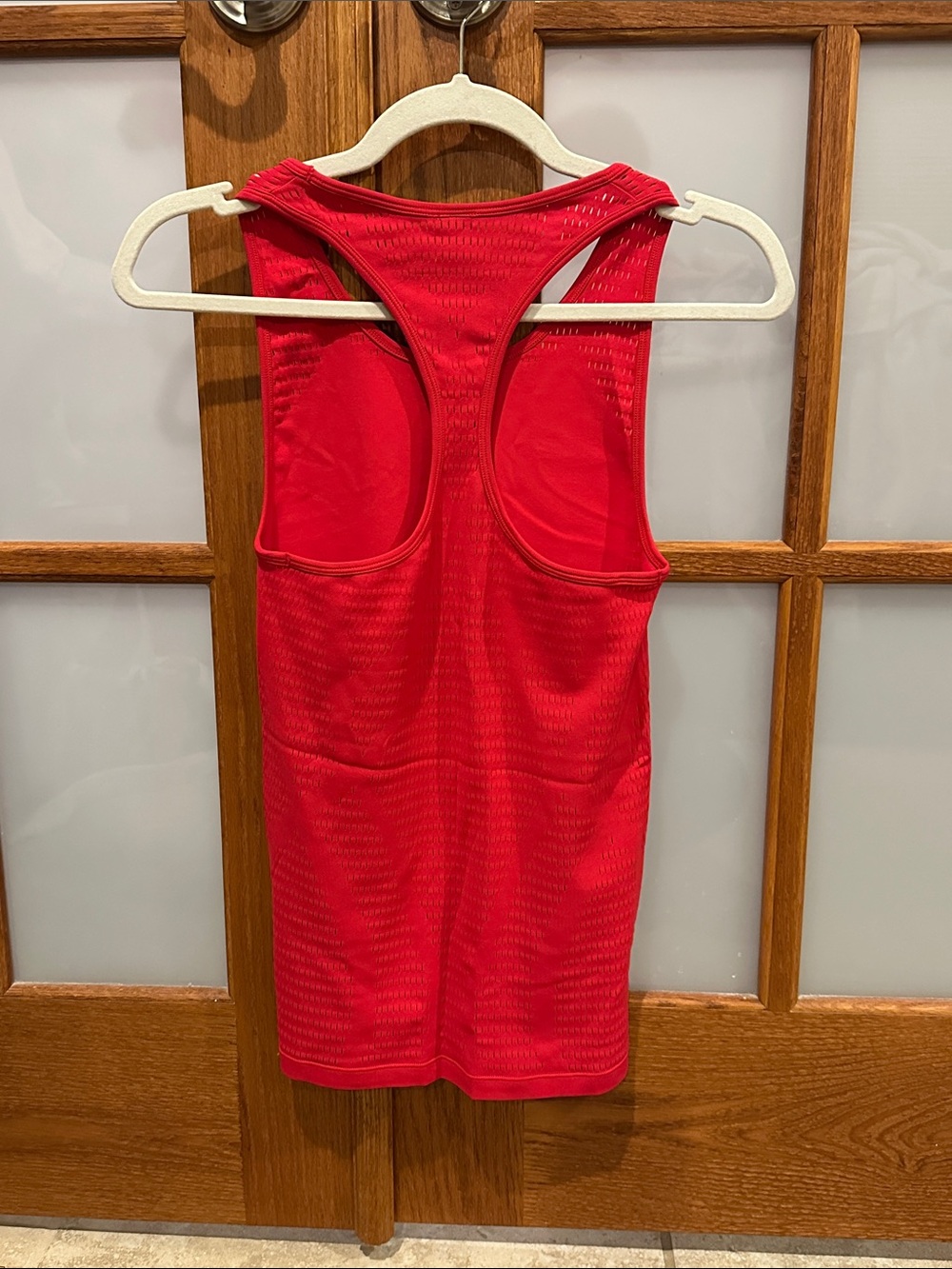 Fabletics Red Racerback Tank Top - Picture 4 of 6